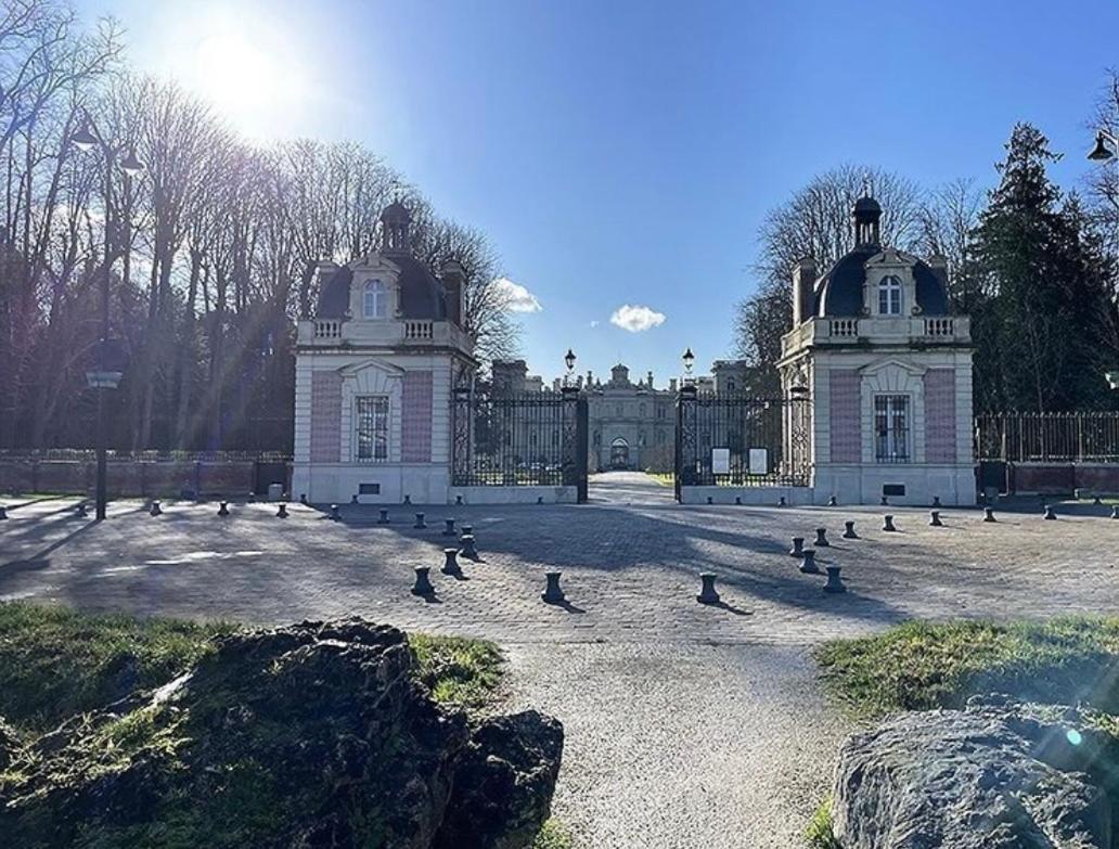 Les Jardins De Disney Ferrieres-en-Brie Ngoại thất bức ảnh